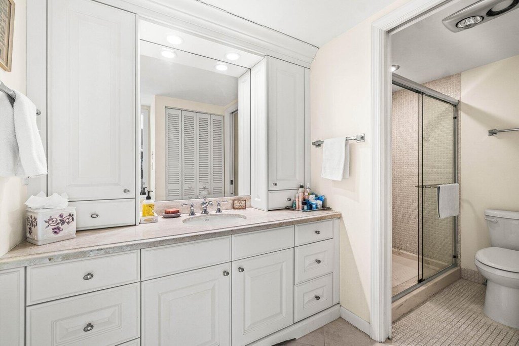 Delray Beach, Florida, 33483, United States, 3 Bedrooms Bedrooms, ,2.5 BathroomsBathrooms,Residential,Forsale,2009923