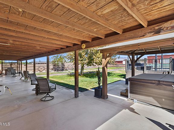 Lancaster, California, 93536, United States, 3 Bedrooms Bedrooms, ,3 BathroomsBathrooms,Residential,Forsale,1987287