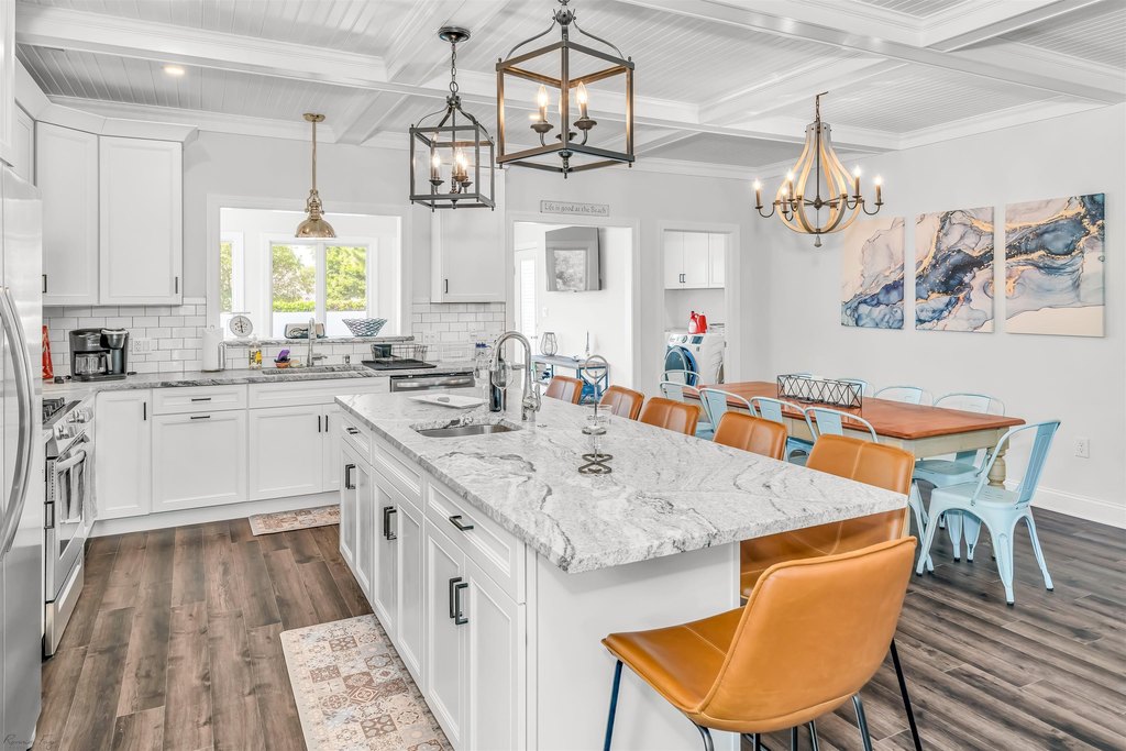 Cape May, New Jersey, 08204, United States, 5 Bedrooms Bedrooms, ,3.5 BathroomsBathrooms,Residential,Forsale,1967241