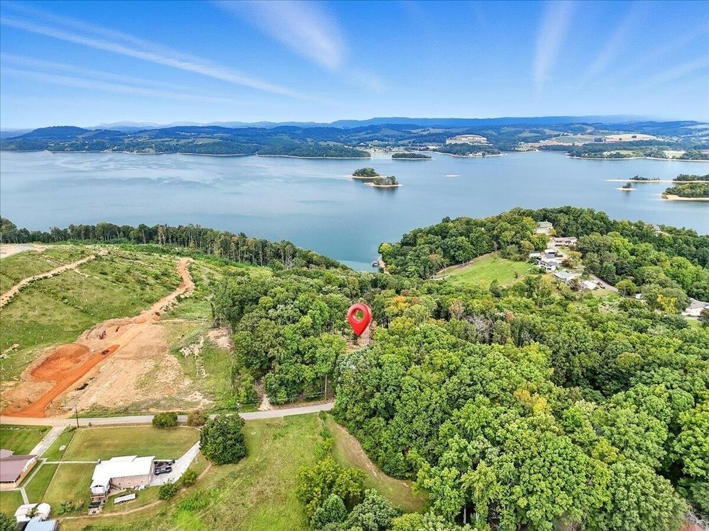 Talbott, Tennessee, 37877, United States, 3 Bedrooms Bedrooms, ,2.5 BathroomsBathrooms,Residential,Forsale,1986958