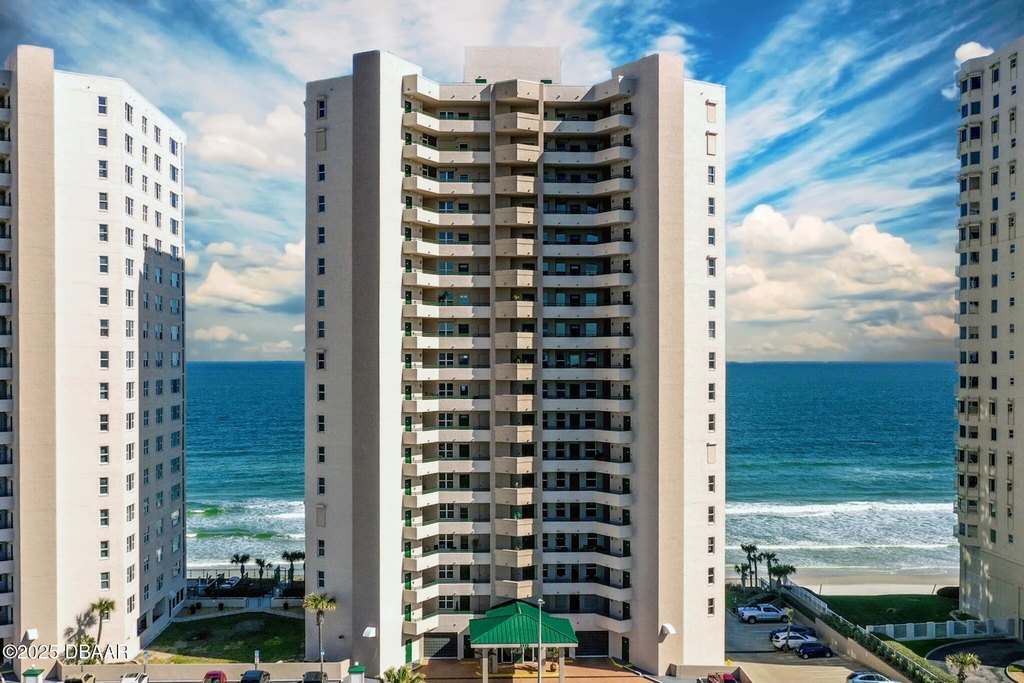 Daytona Beach Shores, Florida, 32118, United States, 3 Bedrooms Bedrooms, ,3 BathroomsBathrooms,Residential,Forsale,1990167