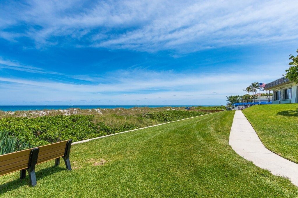 Delray Beach, Florida, 33483, United States, 3 Bedrooms Bedrooms, ,2.5 BathroomsBathrooms,Residential,Forsale,2009923