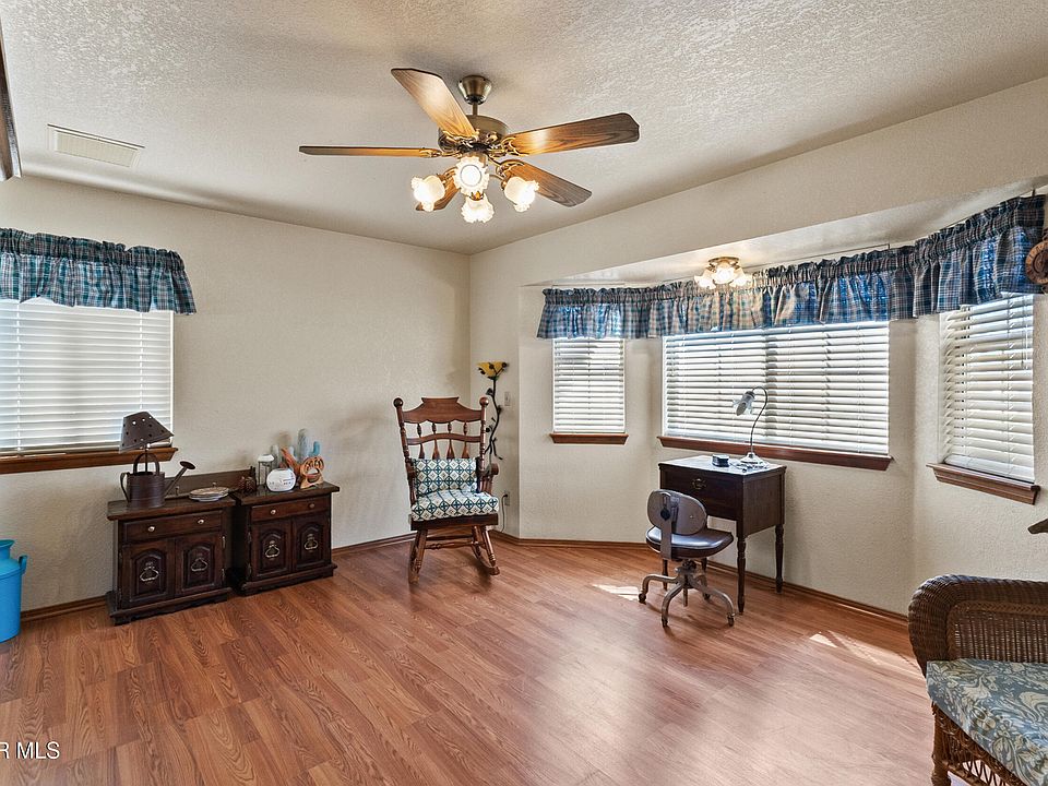 Lancaster, California, 93536, United States, 3 Bedrooms Bedrooms, ,3 BathroomsBathrooms,Residential,Forsale,1987287