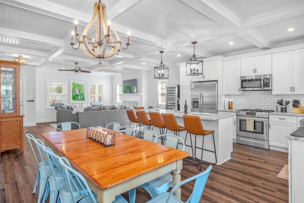 Cape May, New Jersey, 08204, United States, 5 Bedrooms Bedrooms, ,3.5 BathroomsBathrooms,Residential,Forsale,1967241