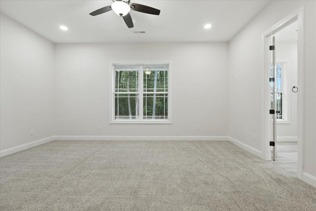 Talbott, Tennessee, 37877, United States, 3 Bedrooms Bedrooms, ,2.5 BathroomsBathrooms,Residential,Forsale,1986958