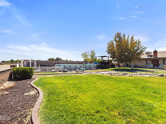 Lancaster, California, 93536, United States, 3 Bedrooms Bedrooms, ,3 BathroomsBathrooms,Residential,Forsale,1987287