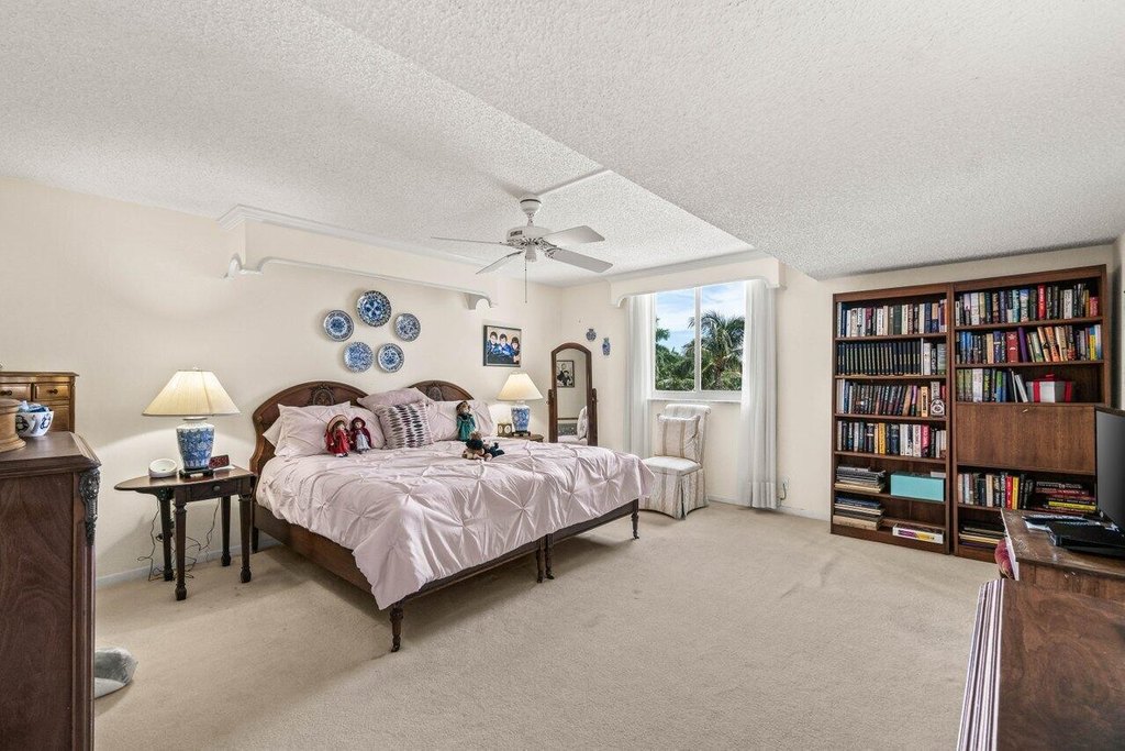 Delray Beach, Florida, 33483, United States, 3 Bedrooms Bedrooms, ,2.5 BathroomsBathrooms,Residential,Forsale,2009923