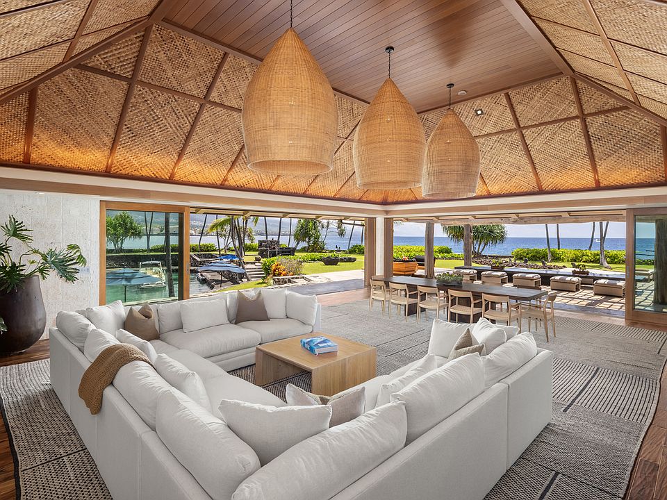 Kailua Kona, Hawaii, 96740, United States, 10 Bedrooms Bedrooms, ,13 BathroomsBathrooms,Residential,Forsale,1953844