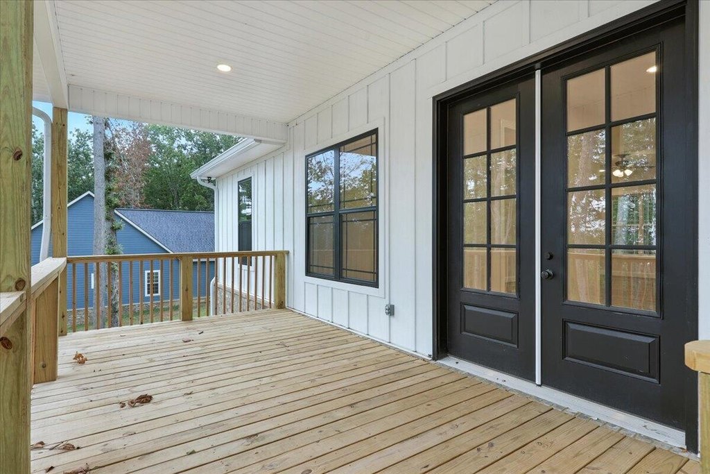 Talbott, Tennessee, 37877, United States, 3 Bedrooms Bedrooms, ,2.5 BathroomsBathrooms,Residential,Forsale,1986958