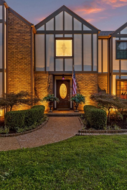 Chattanooga, Tennessee, 37421, United States, 4 Bedrooms Bedrooms, ,5.5 BathroomsBathrooms,Residential,Forsale,1946772