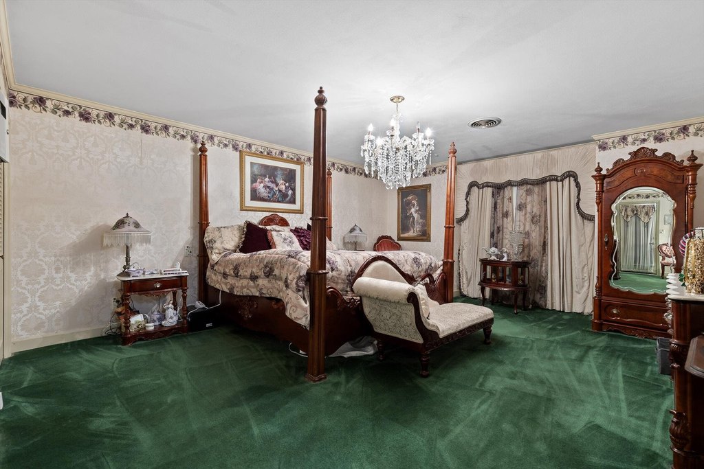 Chattanooga, Tennessee, 37421, United States, 4 Bedrooms Bedrooms, ,5.5 BathroomsBathrooms,Residential,Forsale,1946772