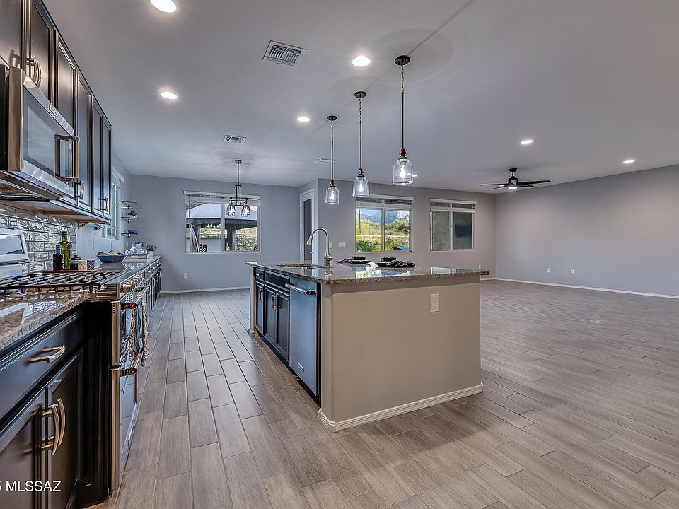 Oro Valley, Arizona, 85737, United States, 5 Bedrooms Bedrooms, ,4 BathroomsBathrooms,Residential,Forsale,1946071