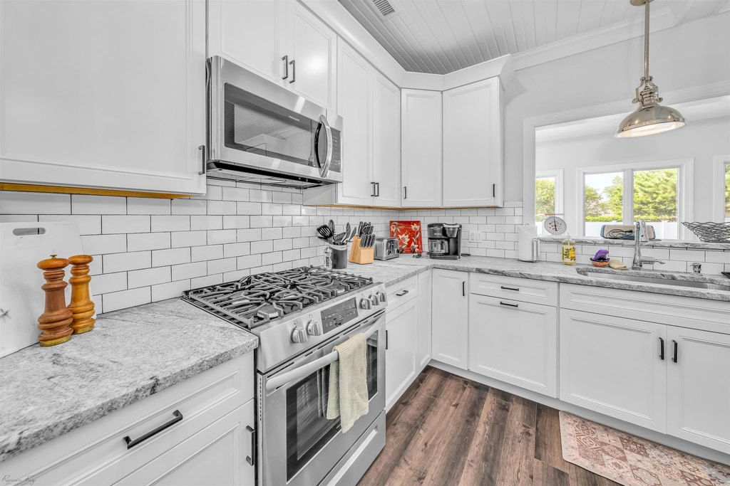 Cape May, New Jersey, 08204, United States, 5 Bedrooms Bedrooms, ,3.5 BathroomsBathrooms,Residential,Forsale,1967241