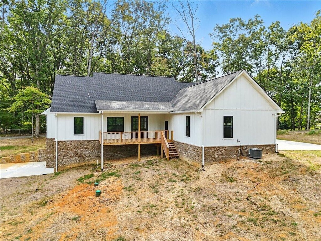 Talbott, Tennessee, 37877, United States, 3 Bedrooms Bedrooms, ,2.5 BathroomsBathrooms,Residential,Forsale,1986958