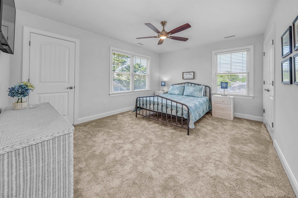 Cape May, New Jersey, 08204, United States, 5 Bedrooms Bedrooms, ,3.5 BathroomsBathrooms,Residential,Forsale,1967241