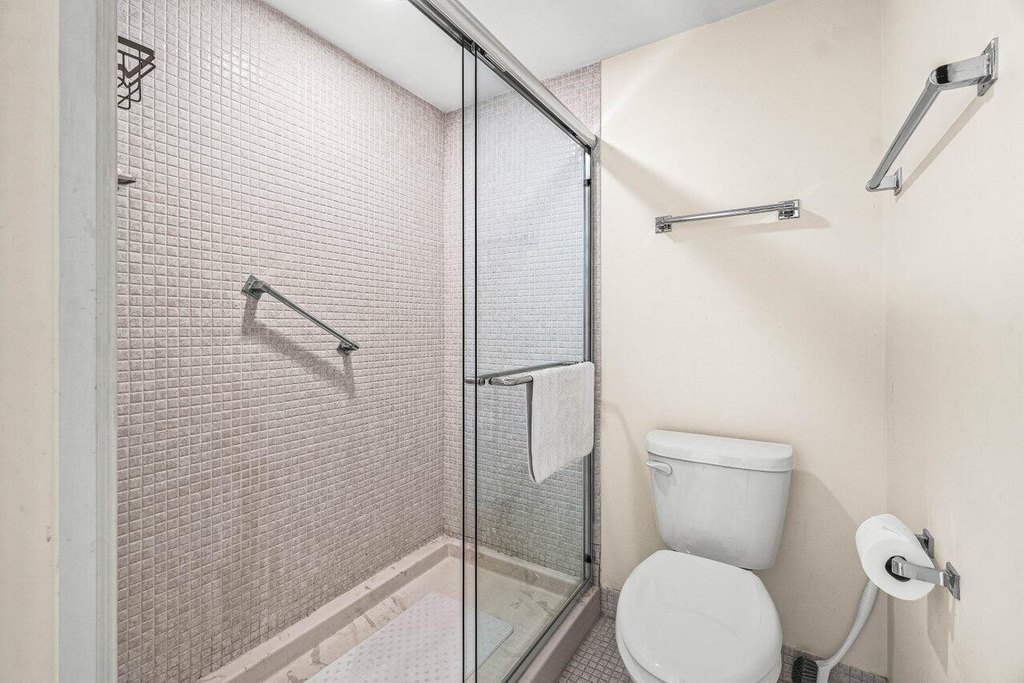 Delray Beach, Florida, 33483, United States, 3 Bedrooms Bedrooms, ,2.5 BathroomsBathrooms,Residential,Forsale,2009923