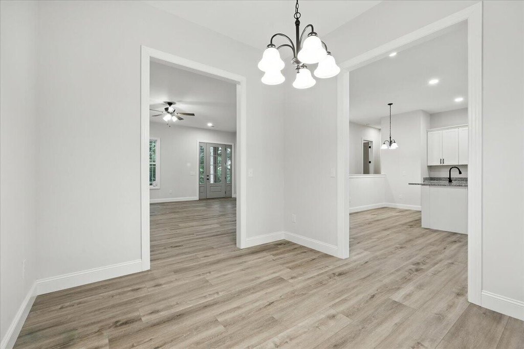 Talbott, Tennessee, 37877, United States, 3 Bedrooms Bedrooms, ,2.5 BathroomsBathrooms,Residential,Forsale,1986958