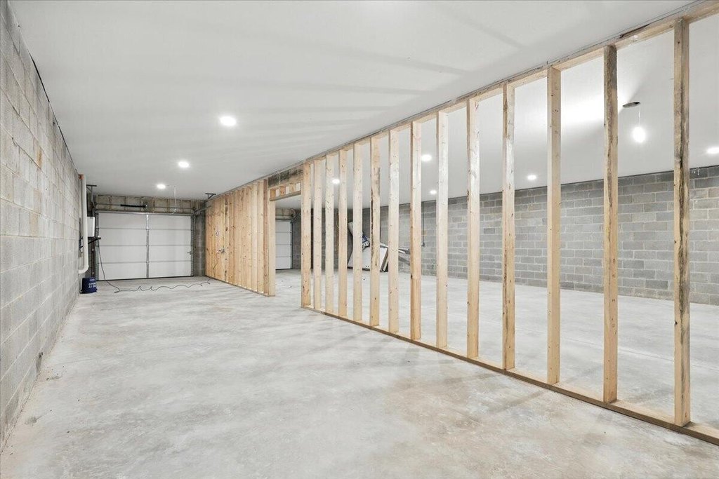 Talbott, Tennessee, 37877, United States, 3 Bedrooms Bedrooms, ,2.5 BathroomsBathrooms,Residential,Forsale,1986958