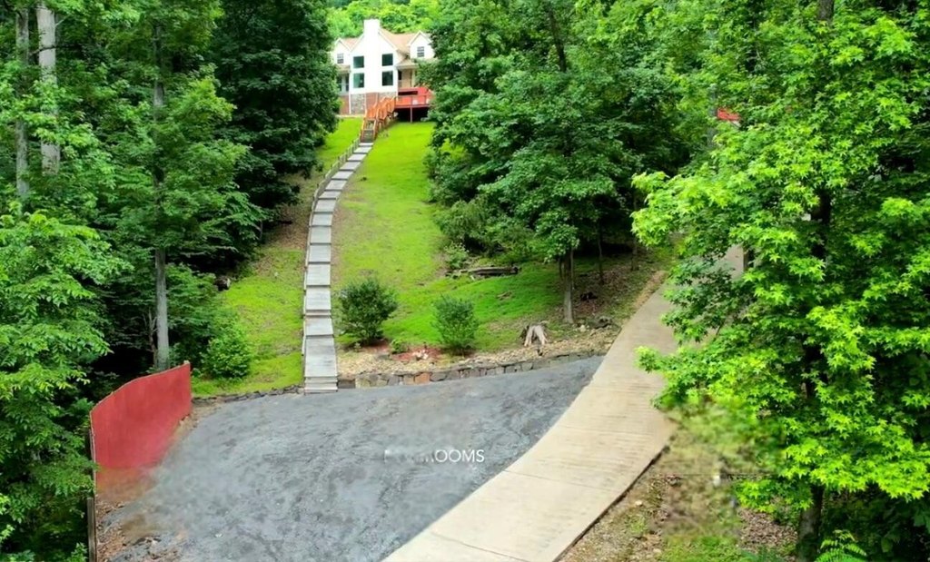 Ooltewah, Tennessee, 37363, United States, 4 Bedrooms Bedrooms, ,3.5 BathroomsBathrooms,Residential,Forsale,1894390