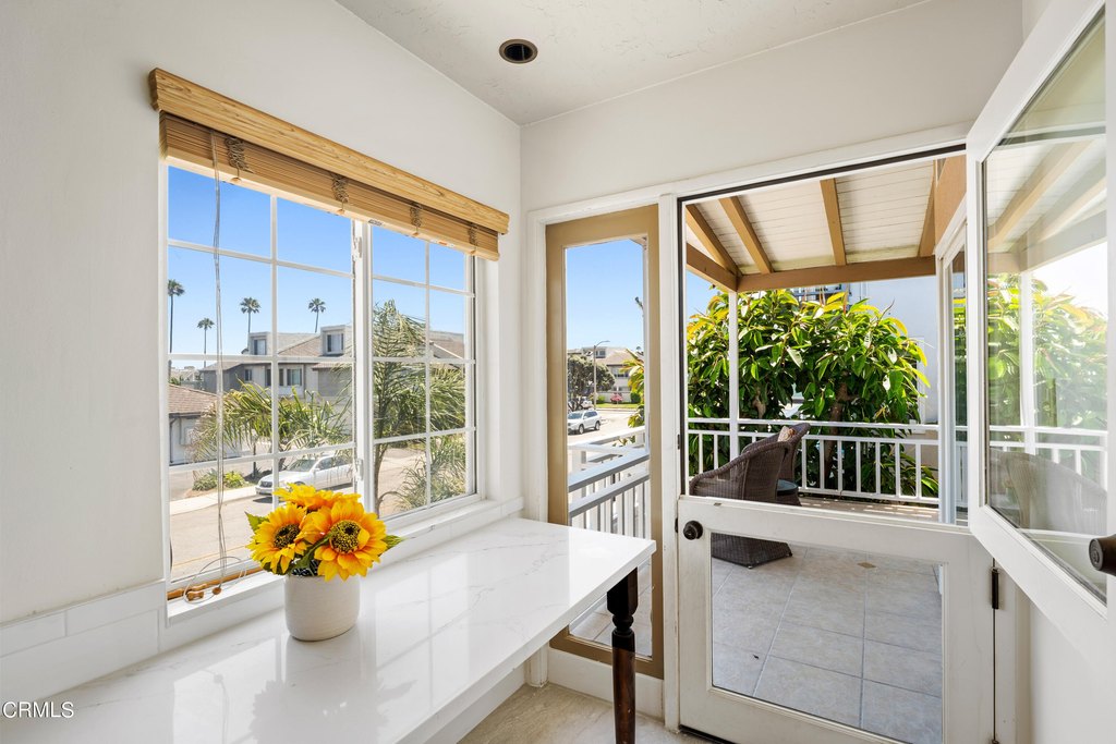 Oxnard, California, 93035, United States, 3 Bedrooms Bedrooms, ,3 BathroomsBathrooms,Residential,Forsale,1963620