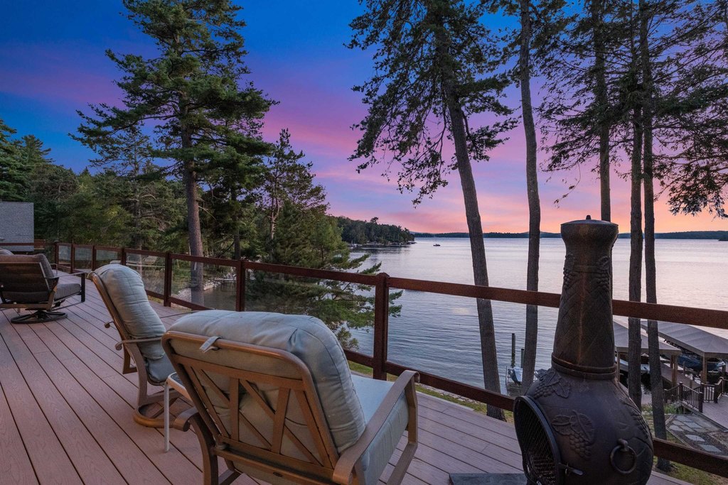 Moultonborough, New Hampshire, 03254, United States, 5 Bedrooms Bedrooms, ,5.5 BathroomsBathrooms,Residential,Forsale,1952906