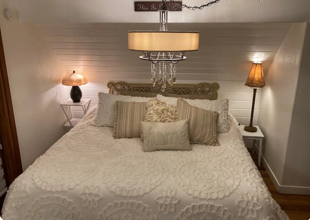 McCall, Idaho, 83638, United States, 3 Bedrooms Bedrooms, ,1.5 BathroomsBathrooms,Residential,Forsale,1996723