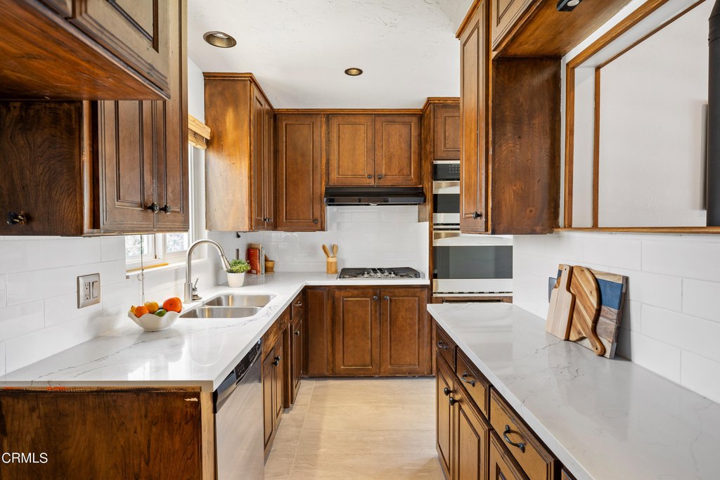 Oxnard, California, 93035, United States, 3 Bedrooms Bedrooms, ,3 BathroomsBathrooms,Residential,Forsale,1963620