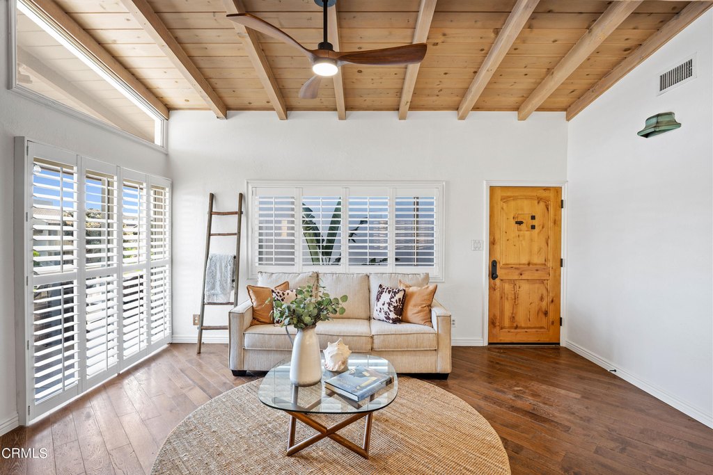 Oxnard, California, 93035, United States, 3 Bedrooms Bedrooms, ,3 BathroomsBathrooms,Residential,Forsale,1963620