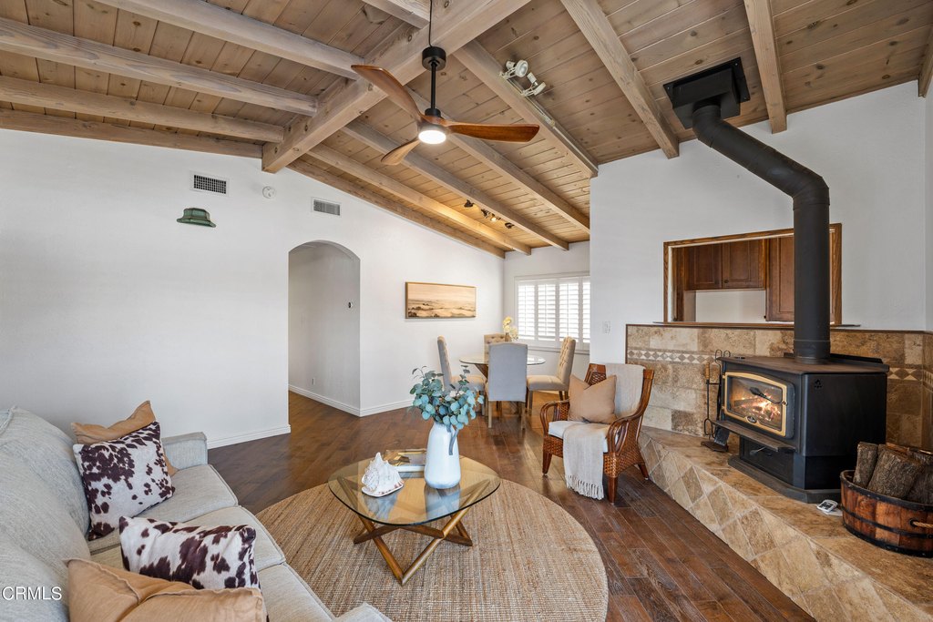 Oxnard, California, 93035, United States, 3 Bedrooms Bedrooms, ,3 BathroomsBathrooms,Residential,Forsale,1963620