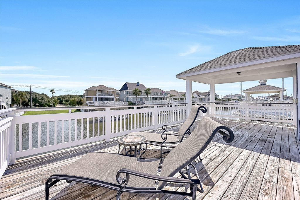 Galveston, Texas, 77554, United States, 4 Bedrooms Bedrooms, ,4.5 BathroomsBathrooms,Residential,Forsale,1954137