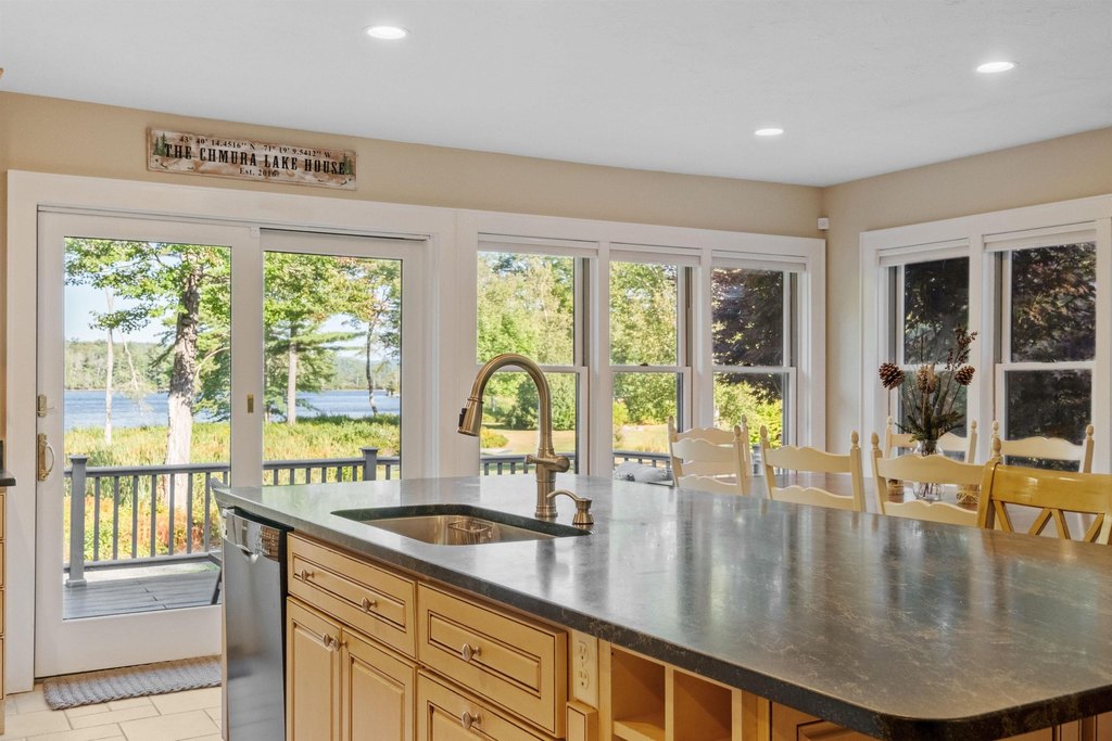 Moultonborough, New Hampshire, 03254, United States, 5 Bedrooms Bedrooms, ,3.5 BathroomsBathrooms,Residential,Forsale,1952910