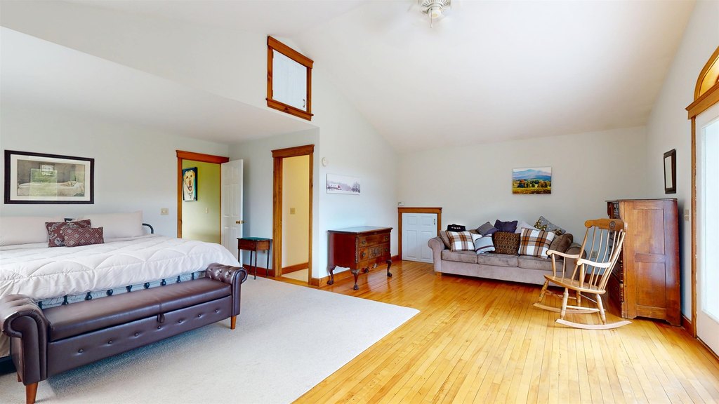 Underhill, Vermont, 05489, United States, 4 Bedrooms Bedrooms, ,3 BathroomsBathrooms,Residential,Forsale,1953117