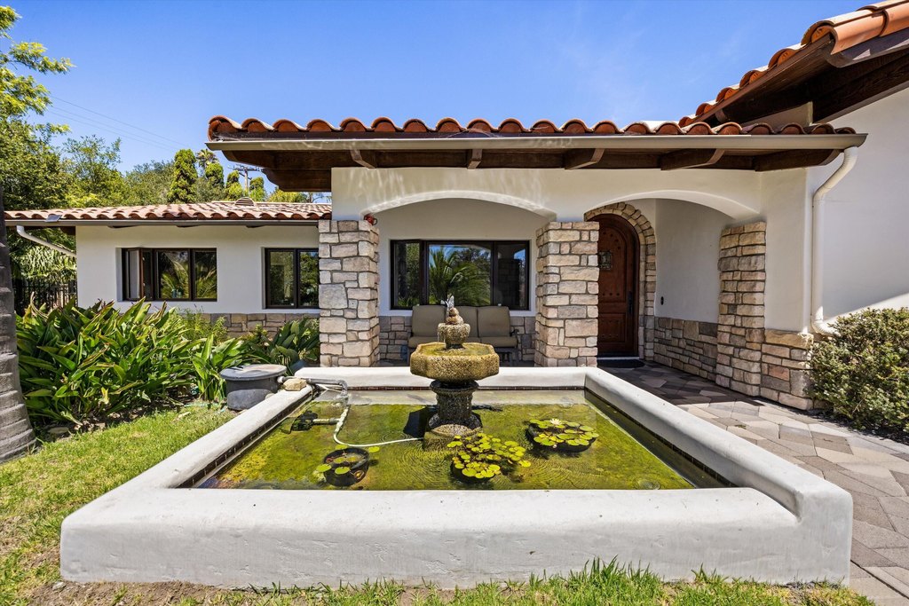 SANTA BARBARA, California, 93108, United States, 3 Bedrooms Bedrooms, ,2.5 BathroomsBathrooms,Residential,Forsale,2004321