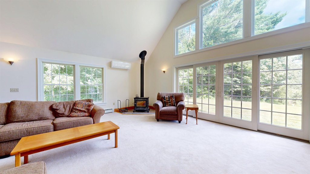 Underhill, Vermont, 05489, United States, 4 Bedrooms Bedrooms, ,3 BathroomsBathrooms,Residential,Forsale,1953117