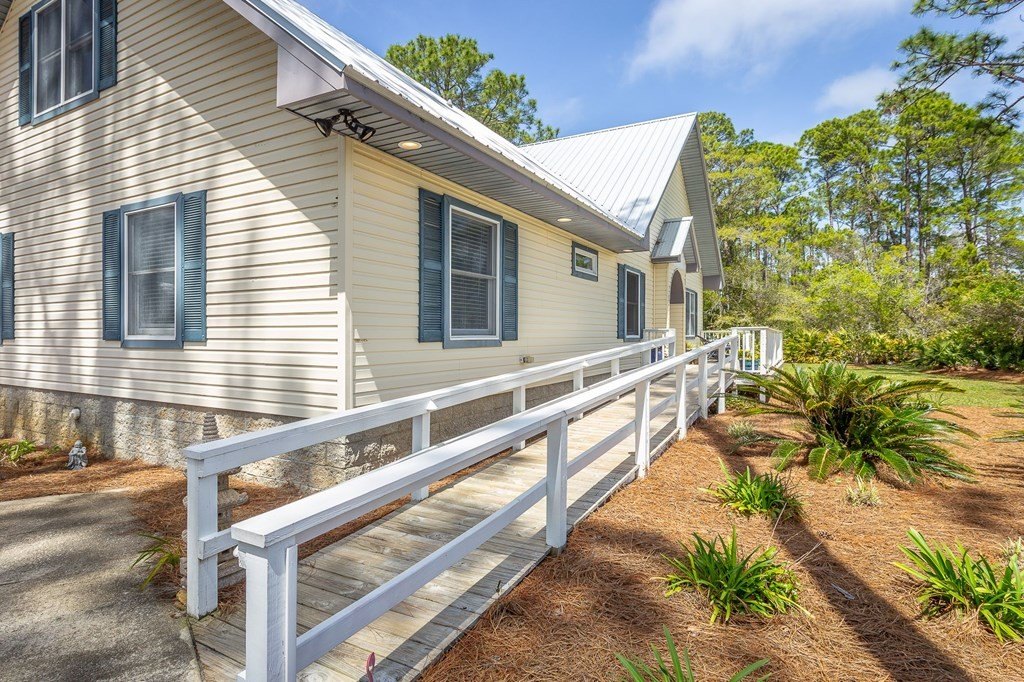 Eastpoint, Florida, 32328, United States, 4 Bedrooms Bedrooms, ,3 BathroomsBathrooms,Residential,Forsale,1946765