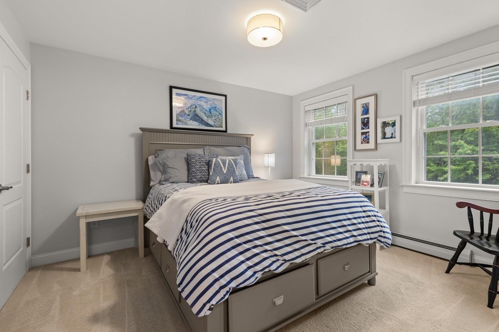 North Hampton, New Hampshire, 03862, United States, 4 Bedrooms Bedrooms, ,2.5 BathroomsBathrooms,Residential,Forsale,1952916