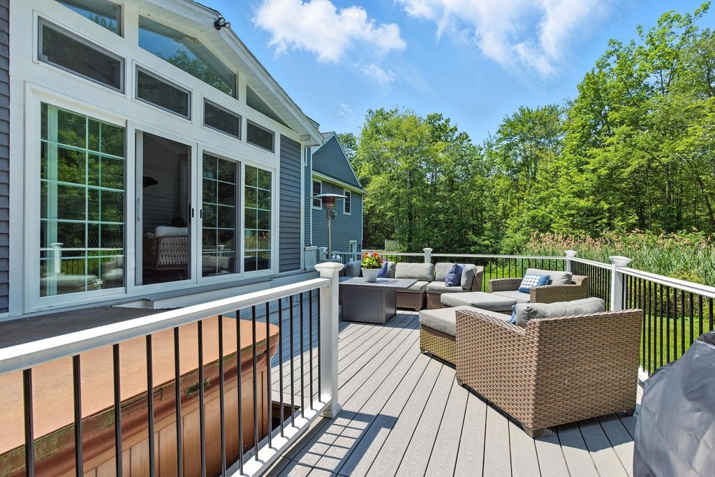 North Hampton, New Hampshire, 03862, United States, 4 Bedrooms Bedrooms, ,2.5 BathroomsBathrooms,Residential,Forsale,1952916