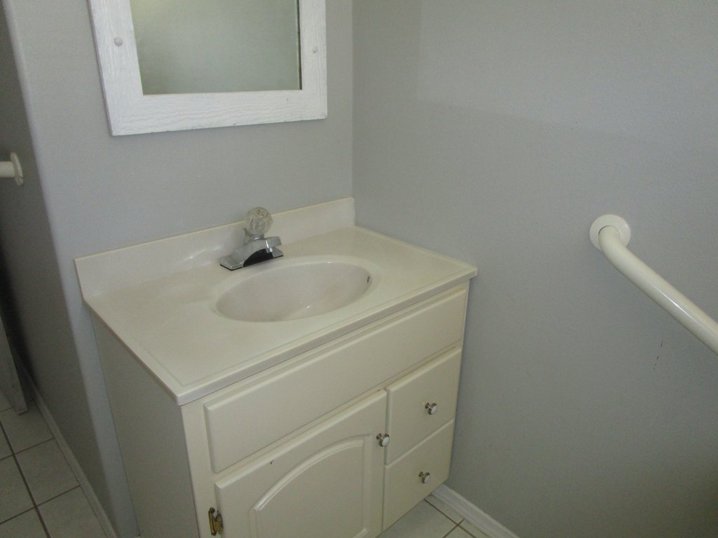 Hilo, Hawaii, 96720, United States, 3 Bedrooms Bedrooms, ,2 BathroomsBathrooms,Residential,Forsale,1989840