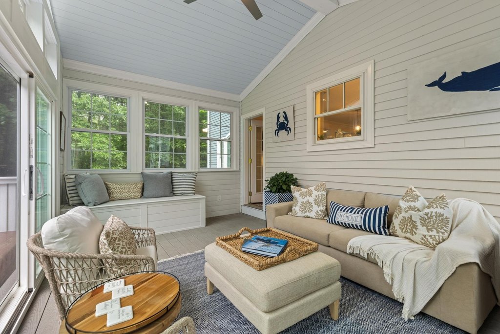 North Hampton, New Hampshire, 03862, United States, 4 Bedrooms Bedrooms, ,2.5 BathroomsBathrooms,Residential,Forsale,1952916