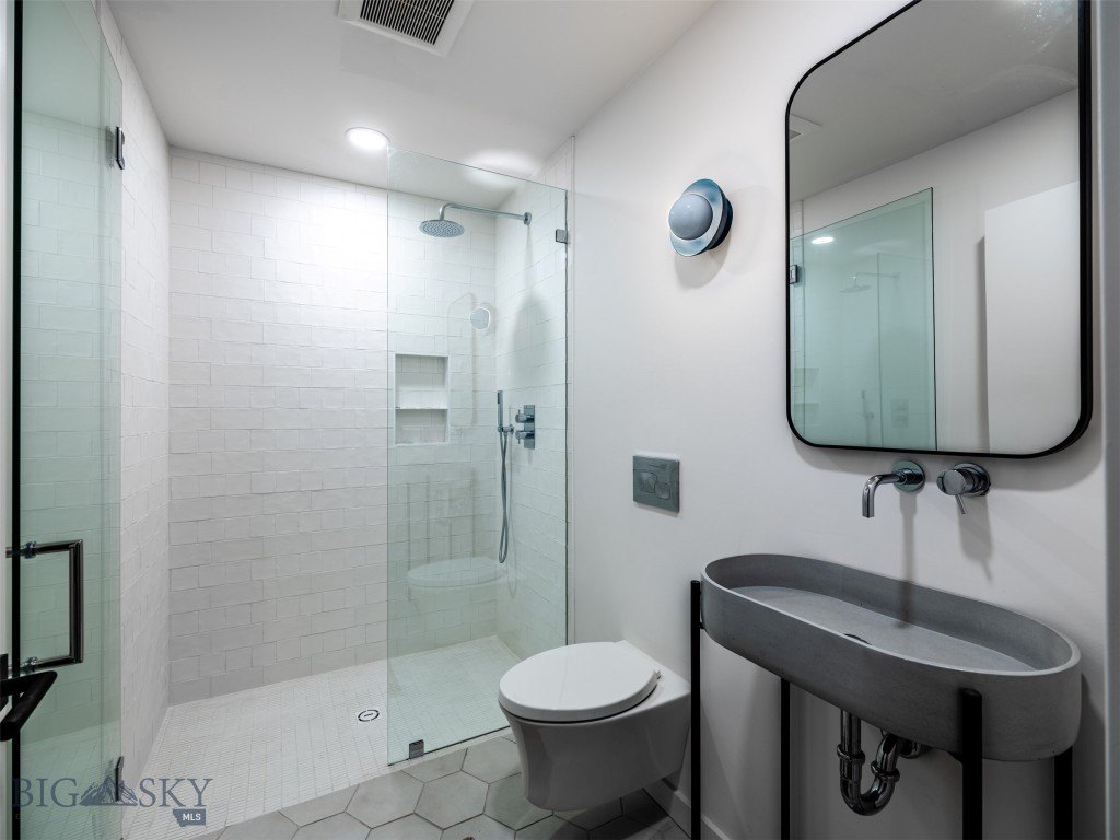 Bozeman, Montana, 59715, United States, 6 Bedrooms Bedrooms, ,5.5 BathroomsBathrooms,Residential,Forsale,1941210