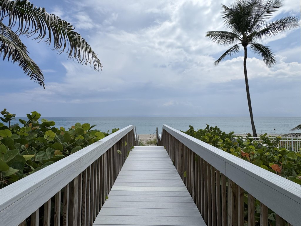 Highland Beach, Florida, 33487, United States, 3 Bedrooms Bedrooms, ,3 BathroomsBathrooms,Residential,Forsale,1886573