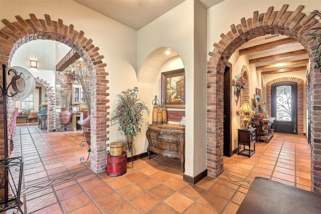 Navasota, Texas, 77868, United States, 4 Bedrooms Bedrooms, ,4 BathroomsBathrooms,Residential,Forsale,1954113