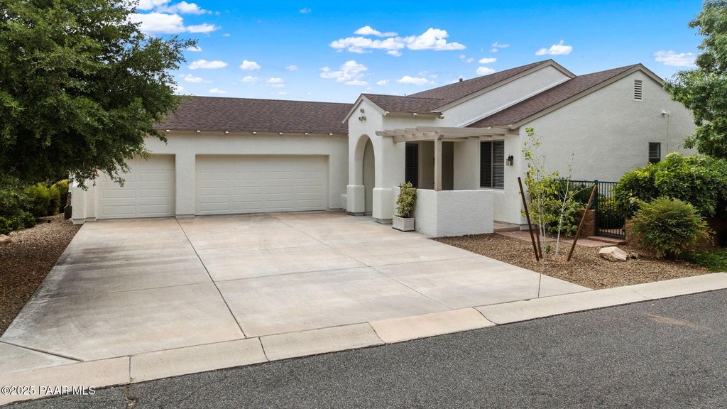 Prescott Valley, Arizona, 86314, United States, 3 Bedrooms Bedrooms, ,2 BathroomsBathrooms,Residential,Forsale,1929286