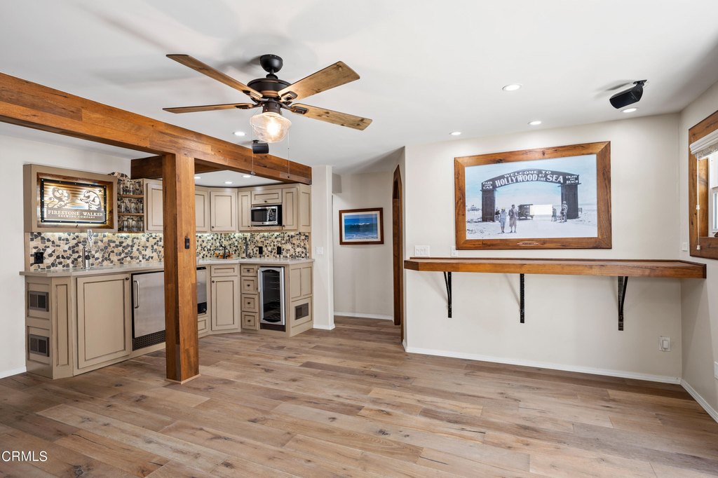 Oxnard, California, 93035, United States, 3 Bedrooms Bedrooms, ,3 BathroomsBathrooms,Residential,Forsale,1963620