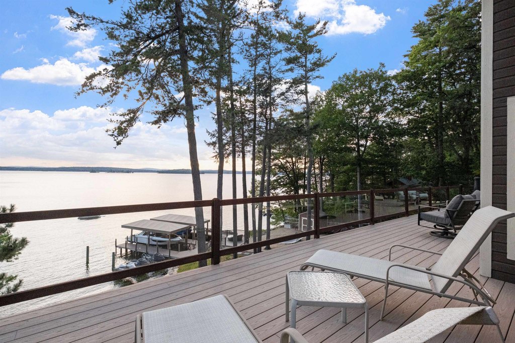 Moultonborough, New Hampshire, 03254, United States, 5 Bedrooms Bedrooms, ,5.5 BathroomsBathrooms,Residential,Forsale,1952906