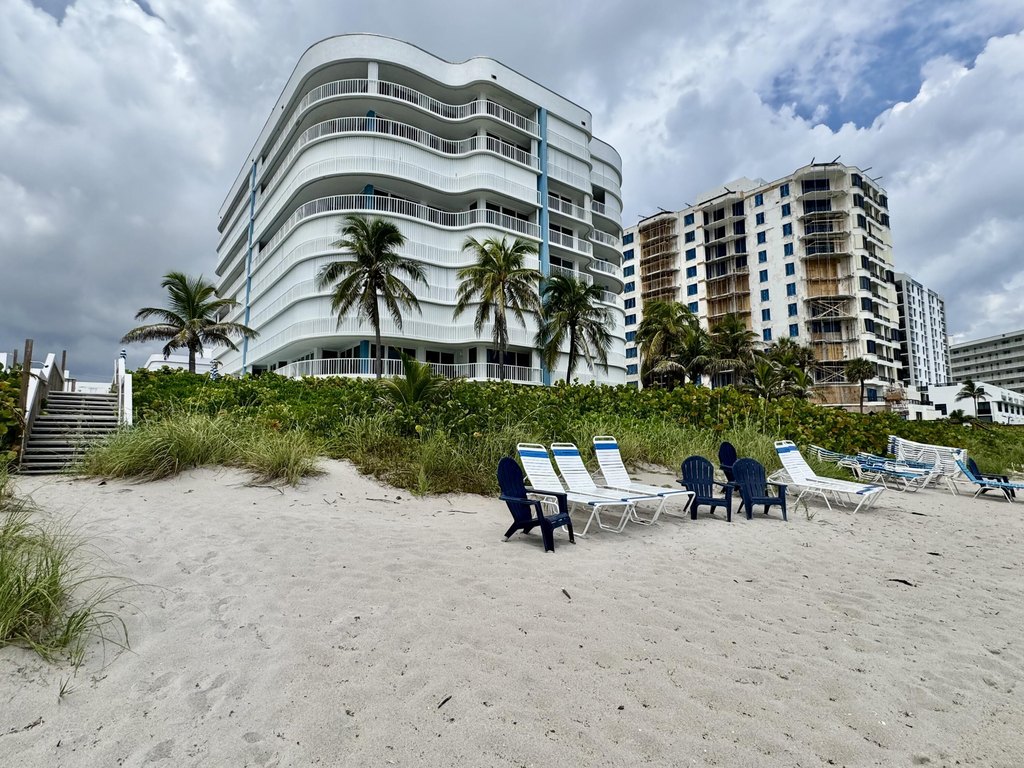 Highland Beach, Florida, 33487, United States, 3 Bedrooms Bedrooms, ,3 BathroomsBathrooms,Residential,Forsale,1886573