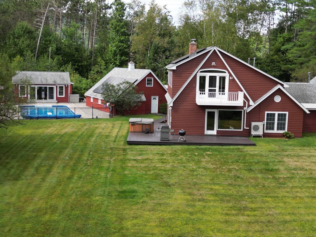 Underhill, Vermont, 05489, United States, 4 Bedrooms Bedrooms, ,3 BathroomsBathrooms,Residential,Forsale,1953117