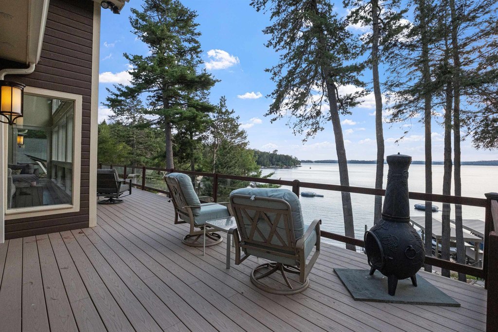 Moultonborough, New Hampshire, 03254, United States, 5 Bedrooms Bedrooms, ,5.5 BathroomsBathrooms,Residential,Forsale,1952906