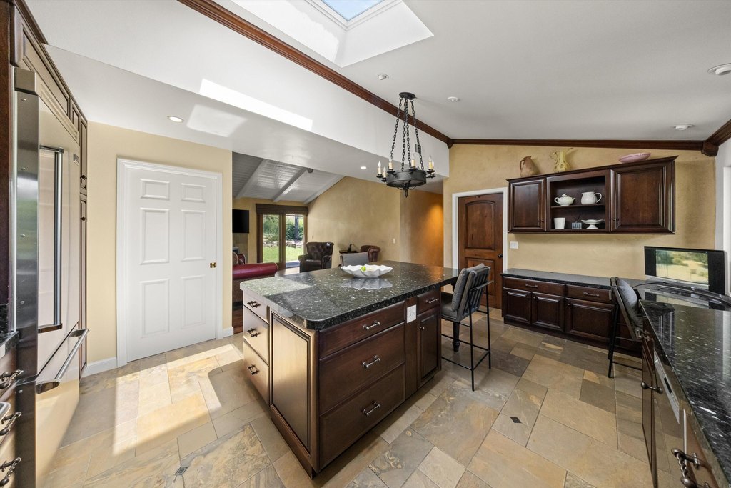 SANTA BARBARA, California, 93108, United States, 3 Bedrooms Bedrooms, ,2.5 BathroomsBathrooms,Residential,Forsale,2004321