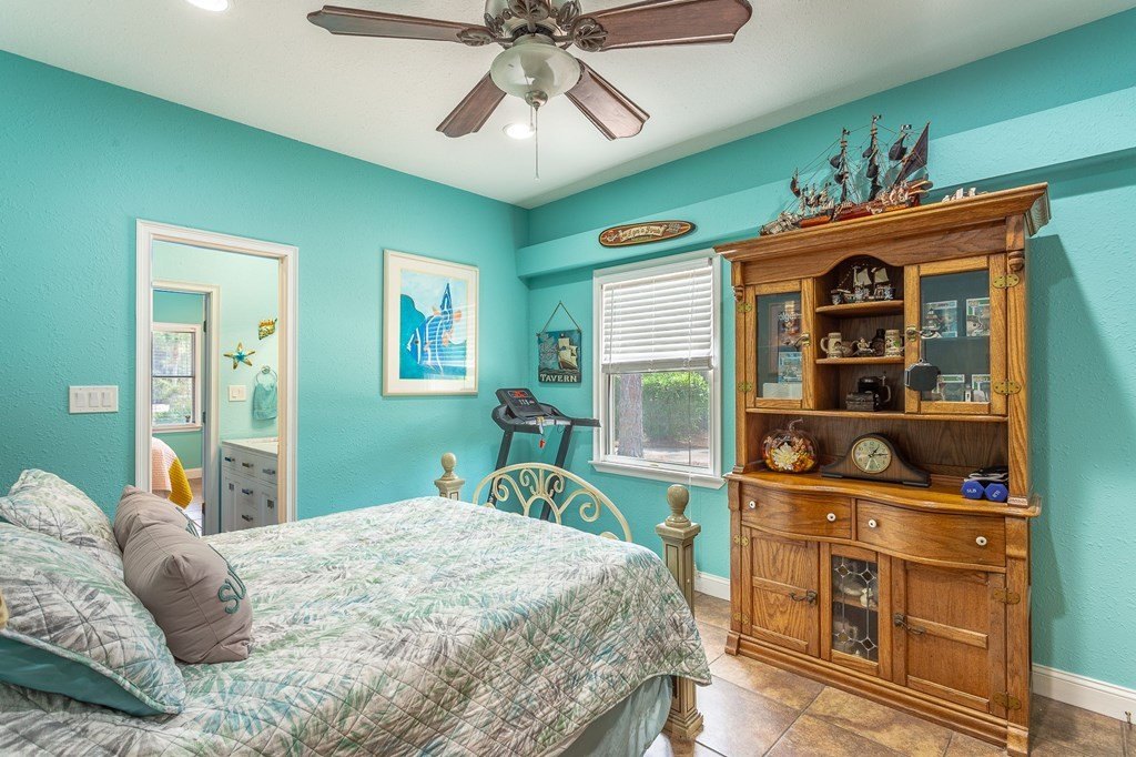 Eastpoint, Florida, 32328, United States, 4 Bedrooms Bedrooms, ,3 BathroomsBathrooms,Residential,Forsale,1946765